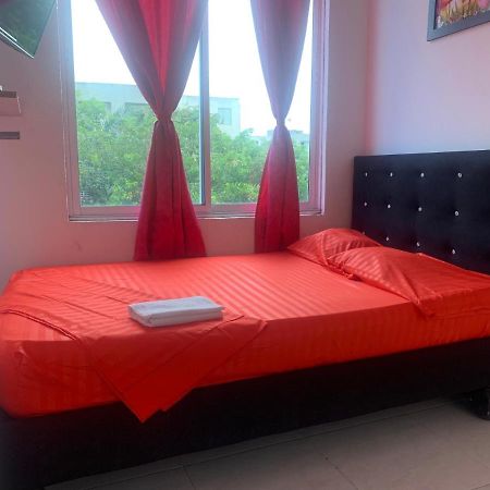 Hotel42-33 Cali Bagian luar foto